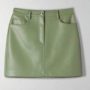 BRAND NEW/Store Fresh: Aritzia Vegan Leather Skirt